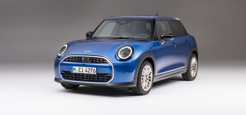 Scopri in anteprima la Nuova MINI Cooper 5 porte nelle filiali Autotorino 